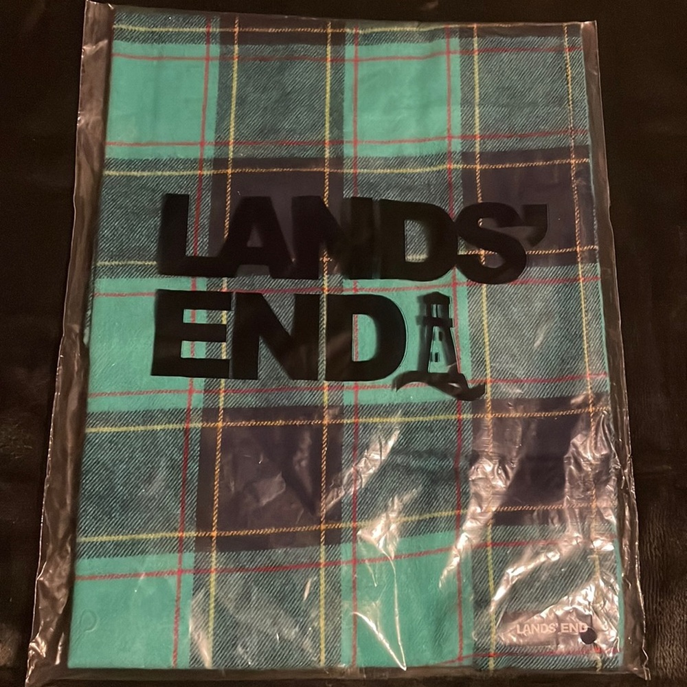 Lands’ End Seafoam Teal Plaid Dog Bandana Medium New